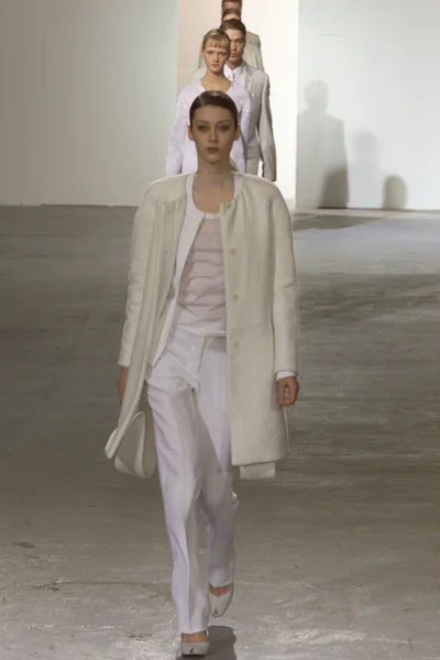 Look 38